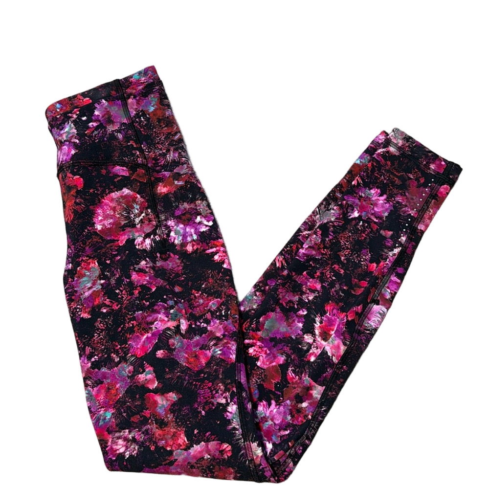 Lululemon black/pink floral Leggings sz 4